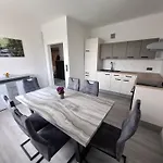Tabor View With Sauna-free Parking *